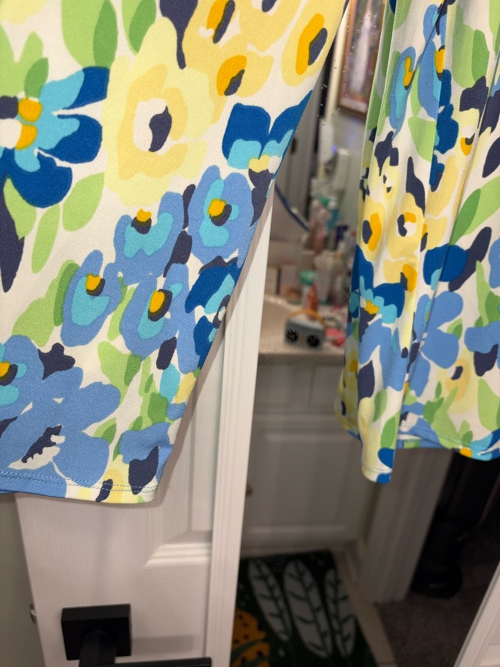 Quacker Factory Blue, Yellow & Green Floral Cropped Pant - Picture 2 of 6